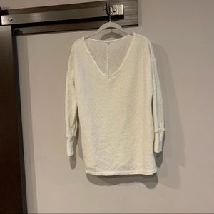 White V neck sweater